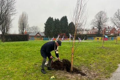 Holocaust Memorial Avenue extended